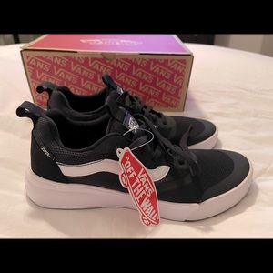 VANS UltraRange Rapidweld Women’s US Size 9.5/Men’s US Size 8 - New In Box